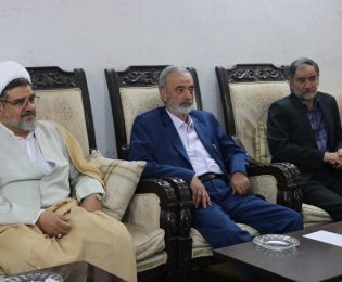 دیدار هیئت مدیره خیریه مسجد سازان الزهرا(س) اصفهان با قائم مقام ستاد اقامه نماز کشور
